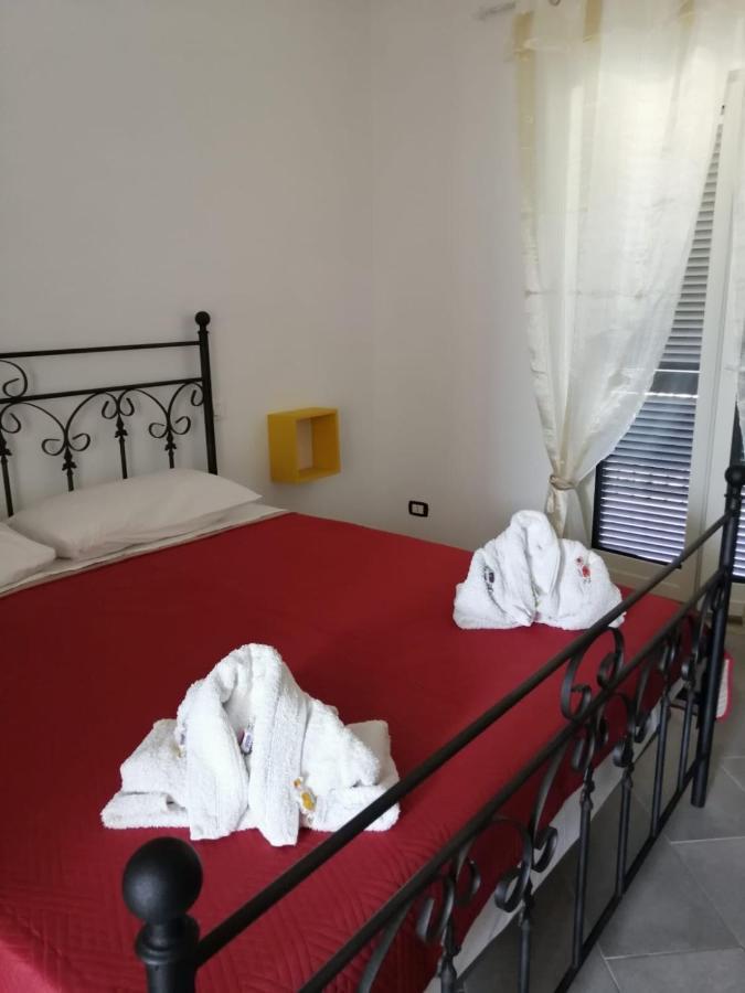 Brigida'S Apartments إيبسوس المظهر الخارجي الصورة