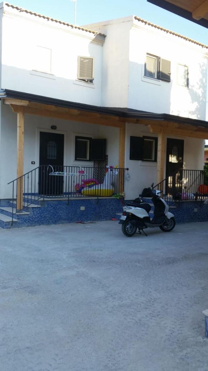 Brigida'S Apartments إيبسوس المظهر الخارجي الصورة